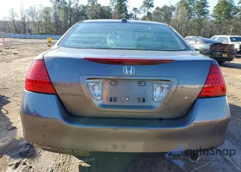 2006 Honda Accord Ex from USA, damaged, VIN 1HGCM56806A016215